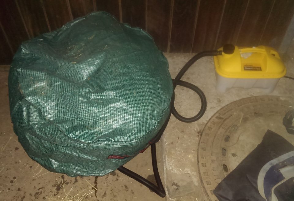 DIY Hay Steamer an easy howto guide "Schimmelblick" The White